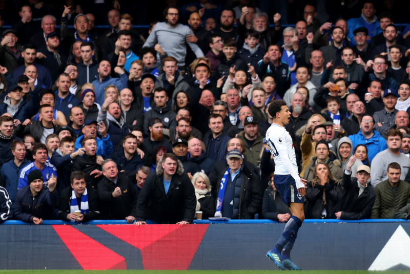 Illustration for article titled Feast Your Eyes On These Photos Of Enraged Chelsea Fans Flipping Off Dele Alli